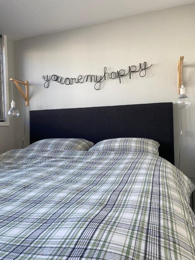 16 Apartment *
